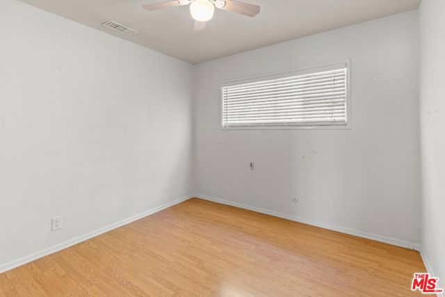 4057 Tivoli Avenue photo 13