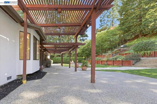 Image 46 of 60 For 5212 Blackhawk Dr