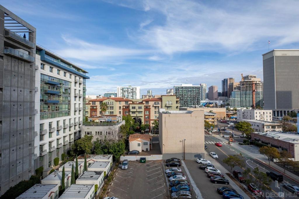 300 Beech St - photo 17