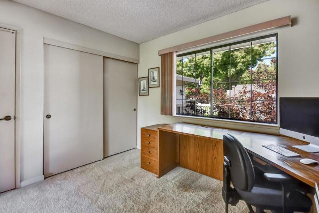 7302 Via Granja, San Jose CA: https://media.crmls.org/mediaz/ee1db21c-9734-4ecd-878f-341c36774c3c.jpg