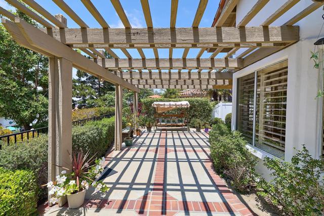 Detail Gallery Image 25 of 36 For 5085 Siros Way, Oceanside,  CA 92056 - 2 Beds | 2 Baths