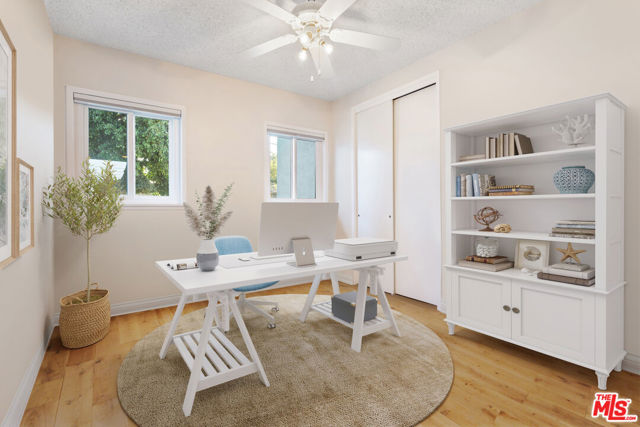 4157 Tivoli Avenue, Los Angeles CA: https://media.crmls.org/mediaz/ee1df17c-d779-431c-adbe-55d993330db4.jpg