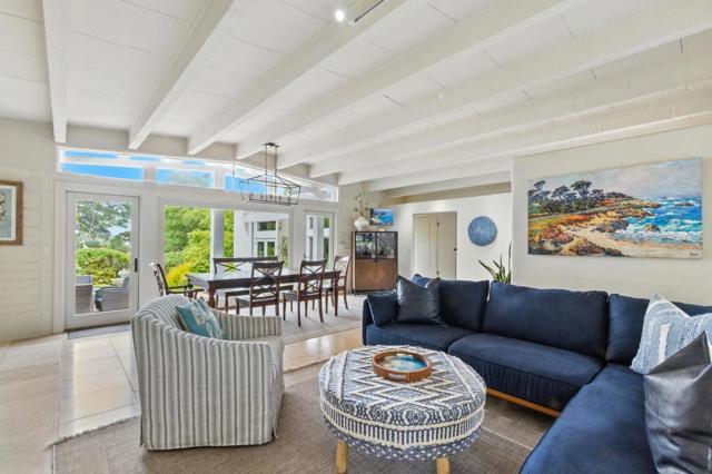 4021 El Bosque Drive, Pebble Beach CA: https://media.crmls.org/mediaz/ee1e1808-8992-4494-b5f2-16b1f629325a.jpg