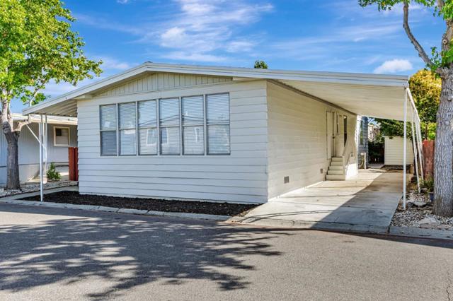 316 Los Encinos St, San Jose CA: https://media.crmls.org/mediaz/ee1e84de-6699-425f-b170-71b6a376ad25.jpg