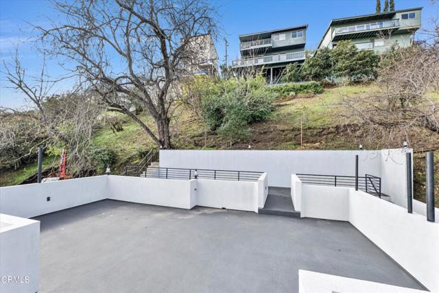 Detail Gallery Image 34 of 40 For 3933 Glenalbyn Dr, Mount Washington,  CA 90065 - 4 Beds | 4 Baths