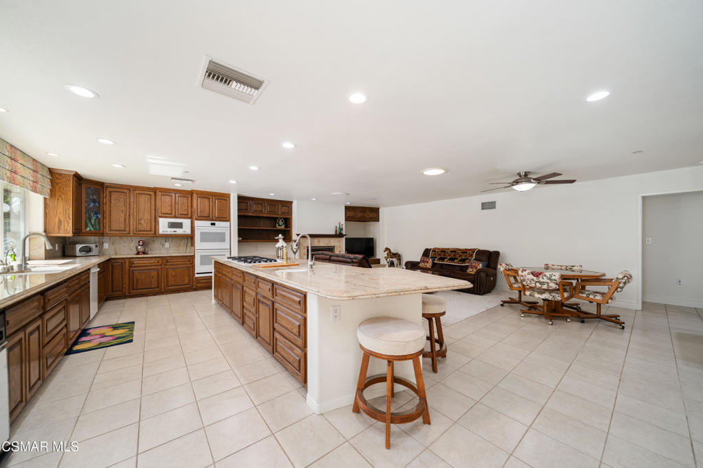 MLS #226003966 image #9