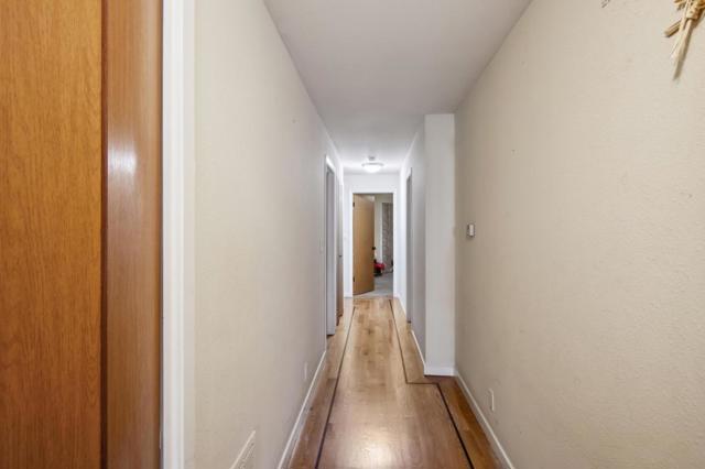 1615 Oakdale Avenue, San Francisco CA: https://media.crmls.org/mediaz/ee216173-bcdf-4a40-b5e4-cadf67a36d13.jpg