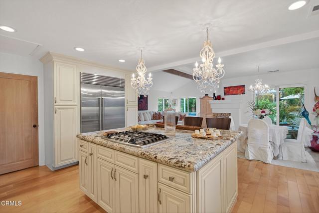 1454 S La Luna Avenue, Ojai CA: https://media.crmls.org/mediaz/ee21c536-f18d-45aa-af8d-613fce0c50e9.jpg