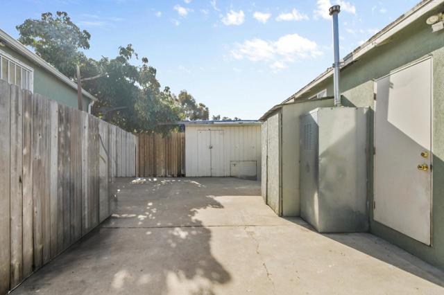 Detail Gallery Image 24 of 32 For 5977 Balmoral Dr, San Diego,  CA 92114 - 2 Beds | 1 Baths