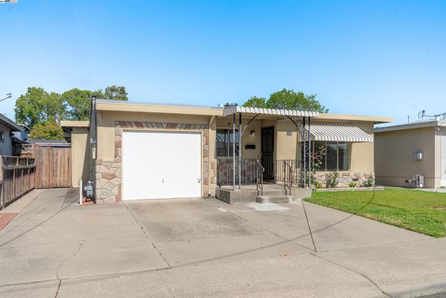Image 1 of 25 For 15204 Norton St