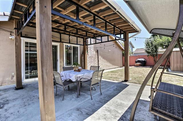 33456 Caliban Drive, Fremont CA: https://media.crmls.org/mediaz/ee24309b-2459-4f0b-9e4b-b316111c8771.jpg