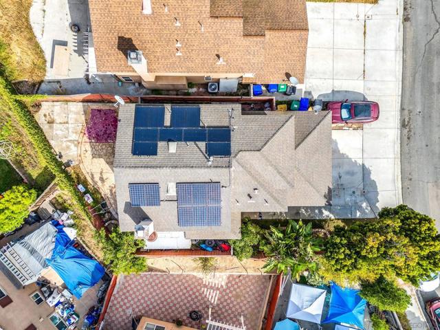 3585 Acacia St, San Diego CA: https://media.crmls.org/mediaz/ee249048-c848-4e98-bc77-7038eeb30705.jpg