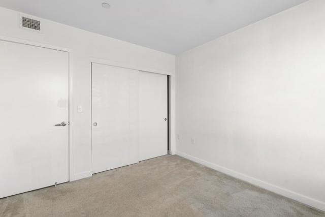 888 7th Street, San Francisco CA: https://media.crmls.org/mediaz/ee258886-05bd-4f4b-a44b-32d2a51f2185.jpg