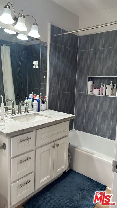 557 E Verdugo Avenue, Burbank CA: https://media.crmls.org/mediaz/ee2690b5-402a-4f5e-b59d-310da04e2456.jpg