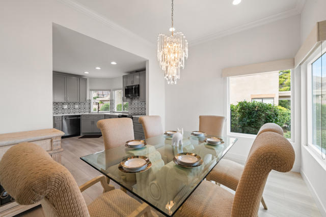 72516 Sandstone Lane, Palm Desert CA: https://media.crmls.org/mediaz/ee28b62a-402c-482f-b2d0-ed37b3442b93.jpg