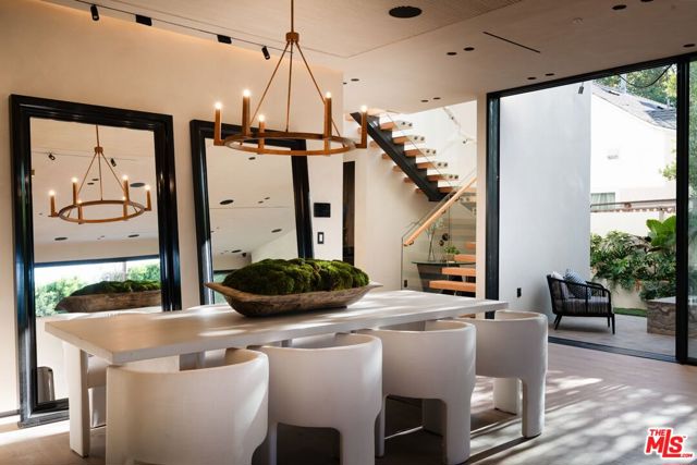 13221 Hesby Street, Sherman Oaks CA: https://media.crmls.org/mediaz/ee297a37-5d43-4141-9227-1d47f5f28192.jpg
