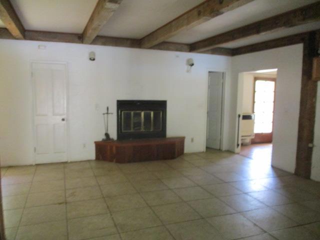 34120 Fabry Road, Soledad CA: https://media.crmls.org/mediaz/ee29fabe-ceff-4cd0-a1a4-722d44c2d983.jpg