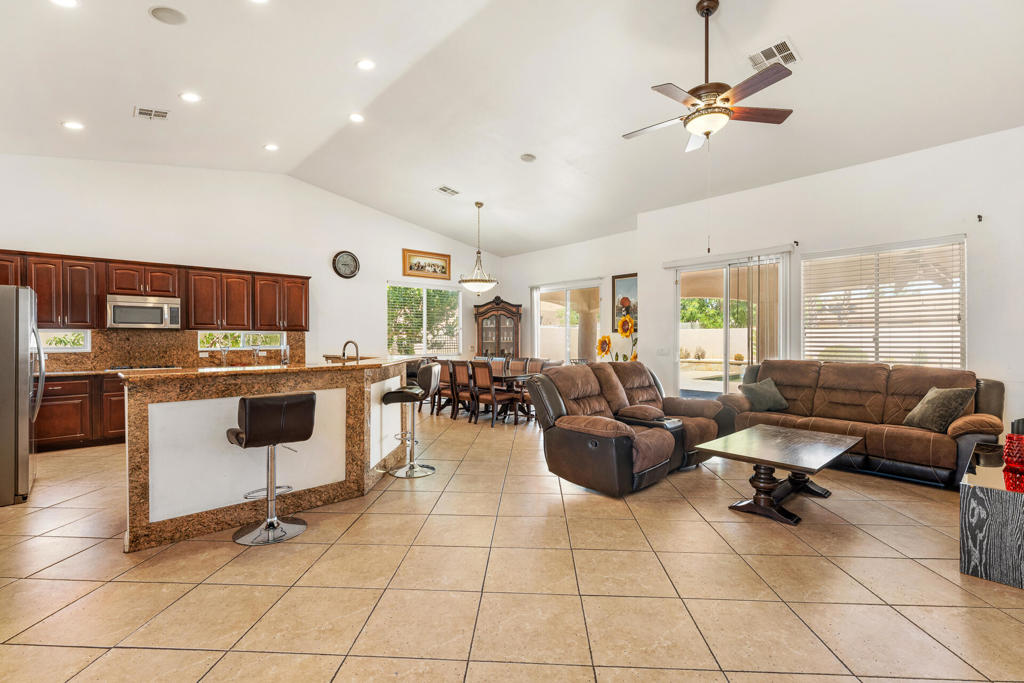 MLS #219133522DA image #11