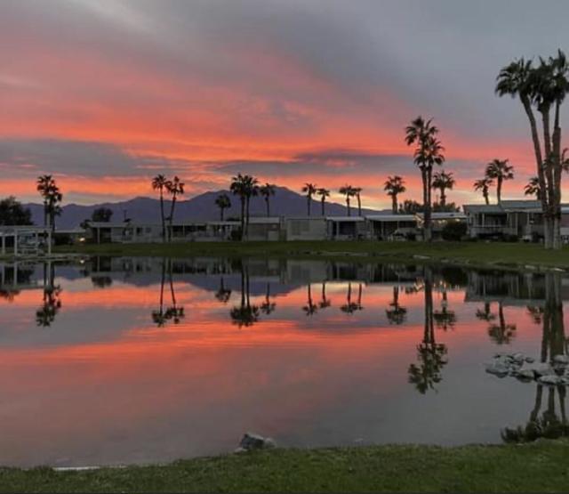 74711 Dillon Rd Spc 726, Desert Hot Springs CA: https://media.crmls.org/mediaz/ee2ae5a6-56f0-4332-9b4f-9aee173927c3.jpg