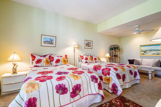 47212 Marrakesh Drive, Palm Desert CA: https://media.crmls.org/mediaz/ee2d0887-6f2e-46e6-9a1e-7269e6728a58.jpg