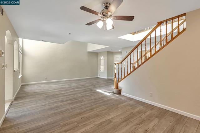 32 Shoal Dr, Vallejo CA: https://media.crmls.org/mediaz/ee2e4501-f6b6-4d52-afd0-f385ababbe4d.jpg