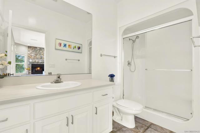 17342 Tam O Shanter Dr, Poway CA: https://media.crmls.org/mediaz/ee2fe157-9953-4492-abf8-9416efc90f4c.jpg
