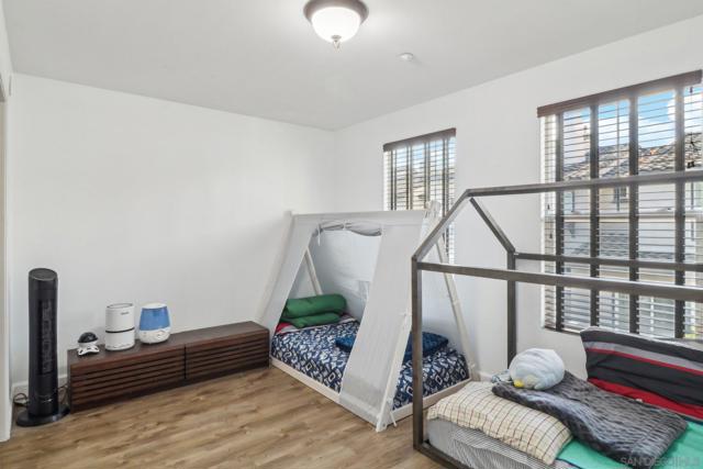 2155 Playa Dr., Chula Vista CA: https://media.crmls.org/mediaz/ee31312f-f50f-4d42-8c47-b886046c8a83.jpg
