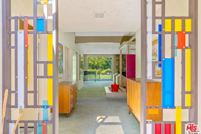 7545 Kimdale Lane, Los Angeles CA: https://media.crmls.org/mediaz/ee32ec61-b84b-48c0-beb6-ad58d686c4db.jpg