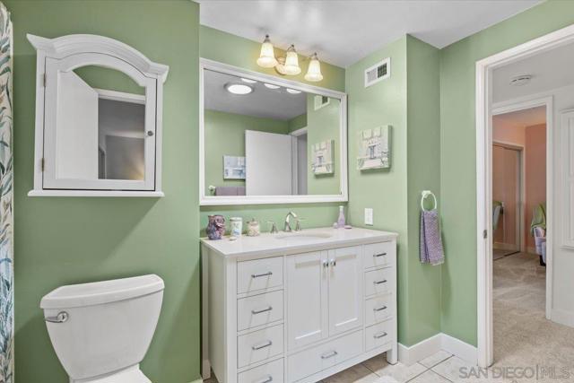 5217 Mount Alifan Dr, San Diego CA: https://media.crmls.org/mediaz/ee341e34-fb10-4911-b5a3-d138ab6c5239.jpg