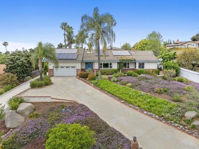 620 Lacrosse Place, Escondido CA: https://media.crmls.org/mediaz/ee34d5b0-97db-49ac-a4ee-46444add1a90.jpg