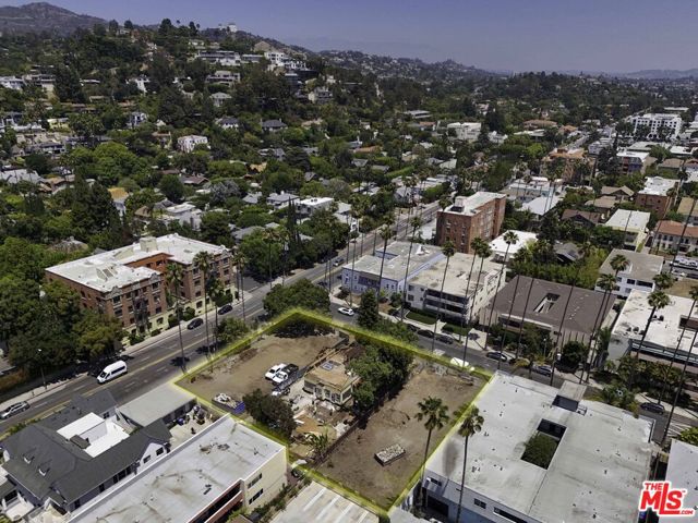 1845 Taft Avenue, Los Angeles CA: https://media.crmls.org/mediaz/ee355ad5-68cc-43da-9016-f9e40b974a15.jpg