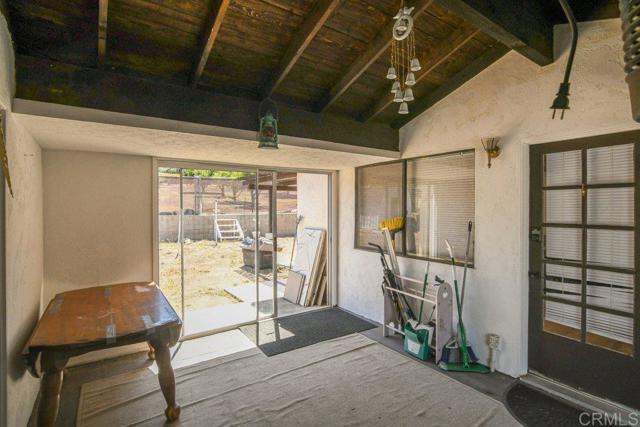 1736 Bellington Lane, Fallbrook CA: https://media.crmls.org/mediaz/ee35a603-72c0-4529-81ab-2e21af731072.jpg