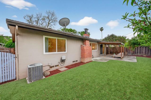 2467 Nightingale Drive, San Jose CA: https://media.crmls.org/mediaz/ee3733a2-f6a5-4d01-862f-89a39f149d1c.jpg