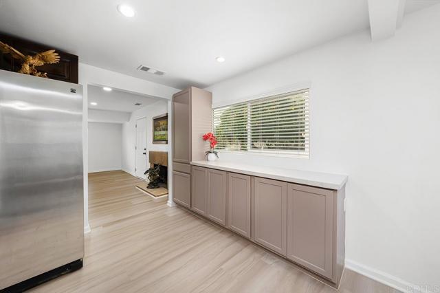 Detail Gallery Image 10 of 45 For 1661 Grove Road, El Cajon,  CA 92020 - 3 Beds | 2 Baths