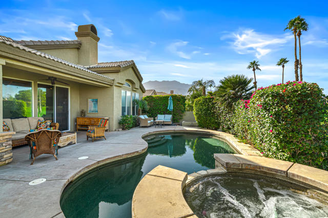 67600 S Laguna Drive, Cathedral City CA: https://media.crmls.org/mediaz/ee384d99-63ff-4c4c-8c91-03465c3430ea.jpg