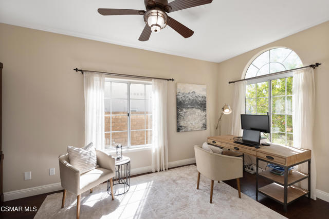 32711 Wellbrook Drive, Westlake Village CA: https://media.crmls.org/mediaz/ee391cc6-6812-4c32-99de-7b7b3933d04e.jpg