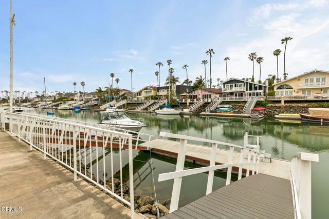 Detail Gallery Image 27 of 34 For 2957 Seaview Ave, Ventura,  CA 93001 - 5 Beds | 3 Baths