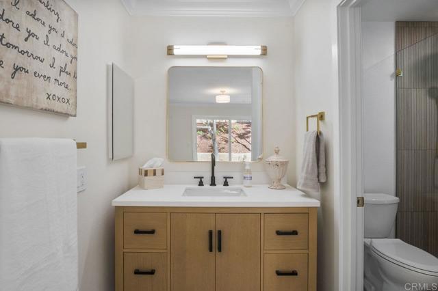996 Terrace Crest, El Cajon CA: https://media.crmls.org/mediaz/ee395c62-862a-4a19-8450-a3620d8a318c.jpg