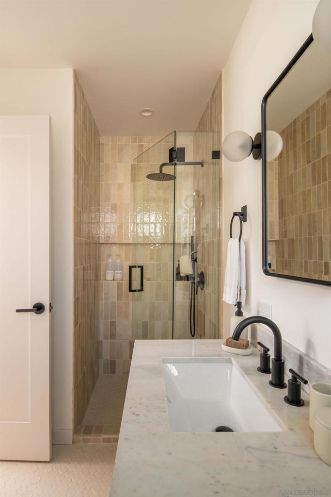 3124 Haidas - photo 20