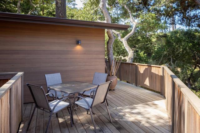 799 Parcel Street, Monterey CA: https://media.crmls.org/mediaz/ee3bce76-0003-4254-9444-42da8d286e85.jpg