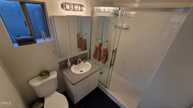 Detail Gallery Image 14 of 37 For 1450 Locust Ave #425,  Long Beach,  CA 90813 - 1 Beds | 1 Baths
