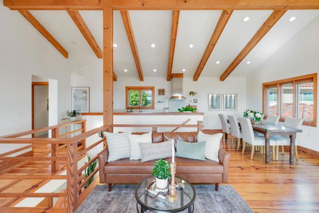 325 Kingsbury Drive, Aptos CA: https://media.crmls.org/mediaz/ee3d2a67-5e85-4cbe-aafc-8dcb5971e07f.jpg