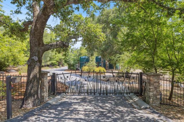 23583 Summit Road, Los Gatos CA: https://media.crmls.org/mediaz/ee3d5555-72d3-4a9f-8092-b4b772d3c57d.jpg