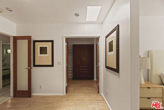 8630 Allenwood Road, Los Angeles CA: https://media.crmls.org/mediaz/ee3e20db-fe7b-4d73-adf7-574c380b2774.jpg