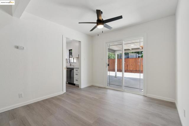 41 Belinda Dr, Pleasant Hill CA: https://media.crmls.org/mediaz/ee3e9922-7062-46d3-860d-651b8ac2fb63.jpg