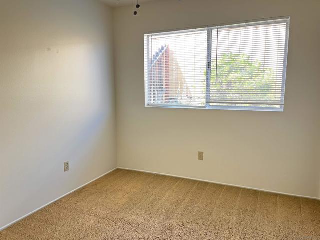 13343 Tarascan, Poway CA: https://media.crmls.org/mediaz/ee3f2443-066c-455e-be9d-0f69a38bd318.jpg