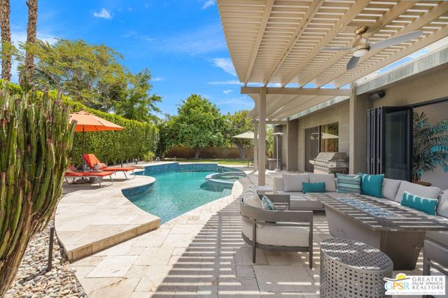 36870 Los Alamos Road, Rancho Mirage CA: https://media.crmls.org/mediaz/ee3f39d6-1938-4ee0-880c-2885d08e4240.jpg