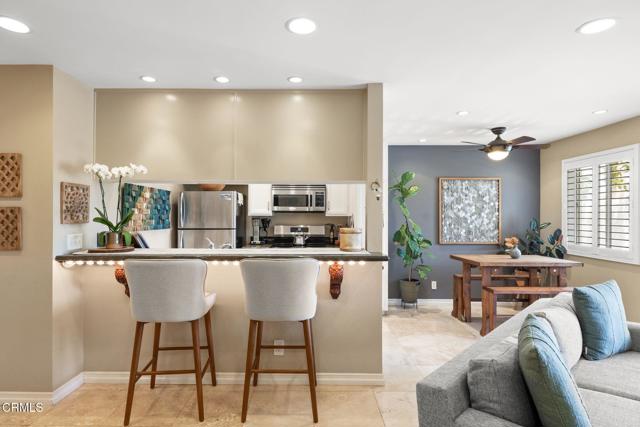2623 Antonio Drive, Camarillo CA: https://media.crmls.org/mediaz/ee40b464-edc0-4995-9865-781cb9a51c86.jpg