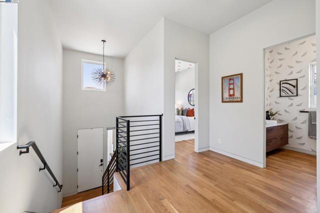 730 HENRY STREET, Oakland CA: https://media.crmls.org/mediaz/ee415ba0-2d07-4c69-858c-e9d4141cd3da.jpg