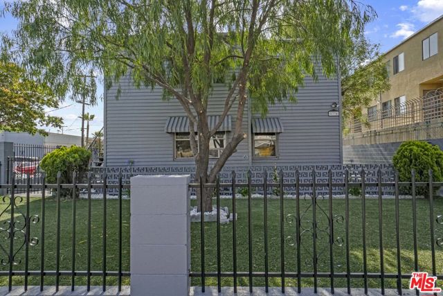 5334 Cleon Avenue, North Hollywood, California 91601, ,Multi-Family,For Sale,Cleon,24394342